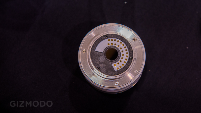Illustration for article titled Polaroid's New Mirrorless Cameras Have Sensors in Their Lenses